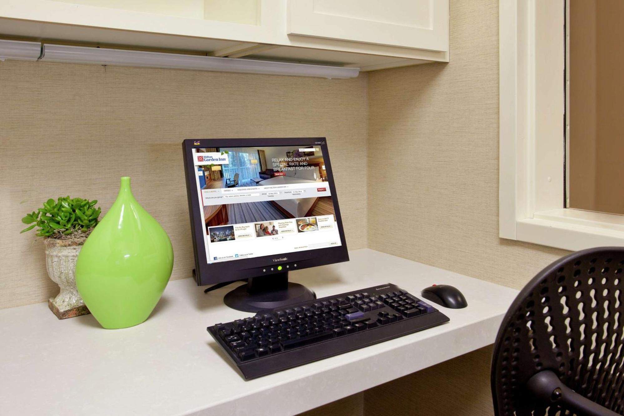 Hilton Garden Inn Minneapolis/Eden Prairie Bagian luar foto